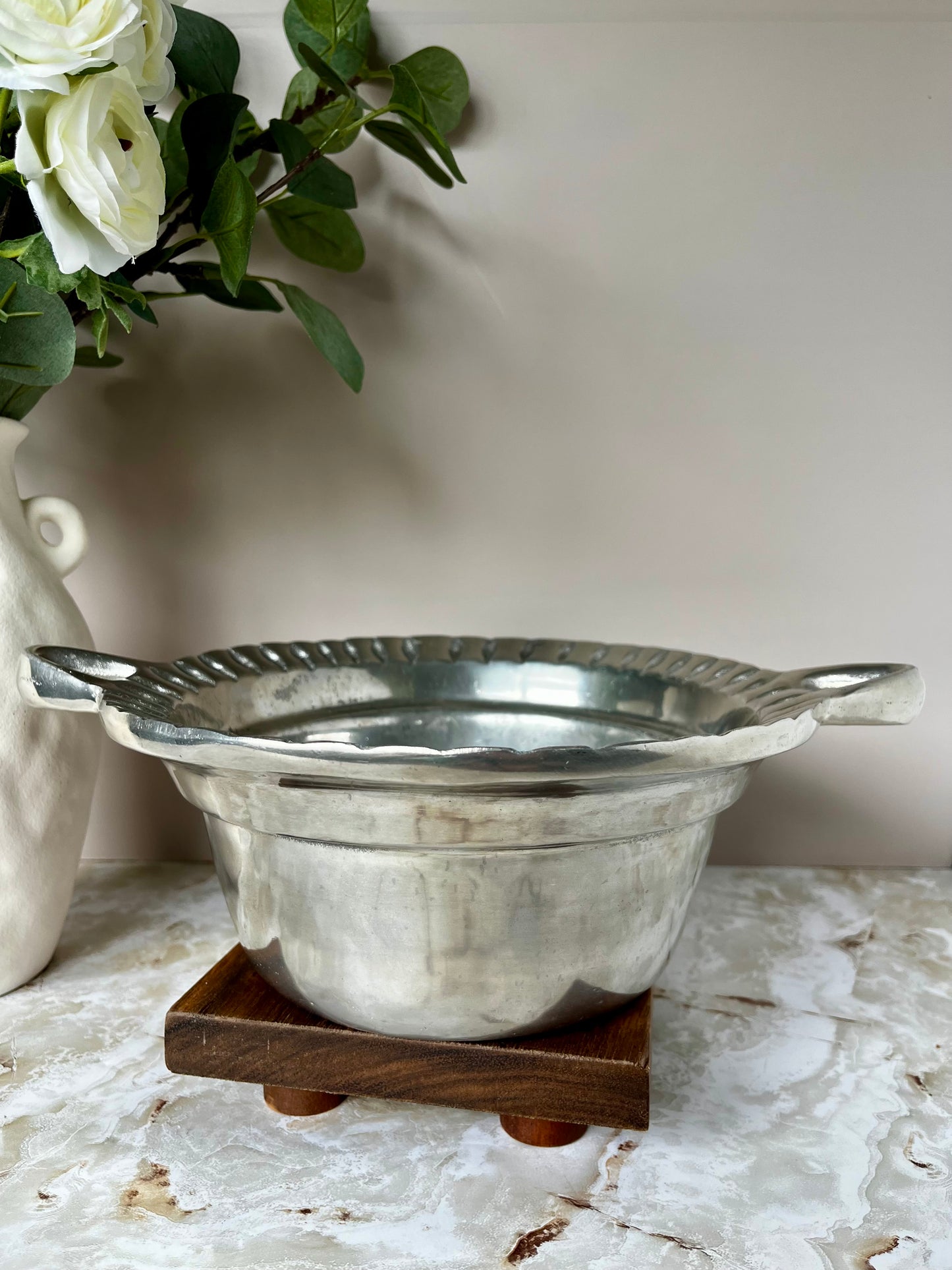 Aluminum Alloy Serving Bowl