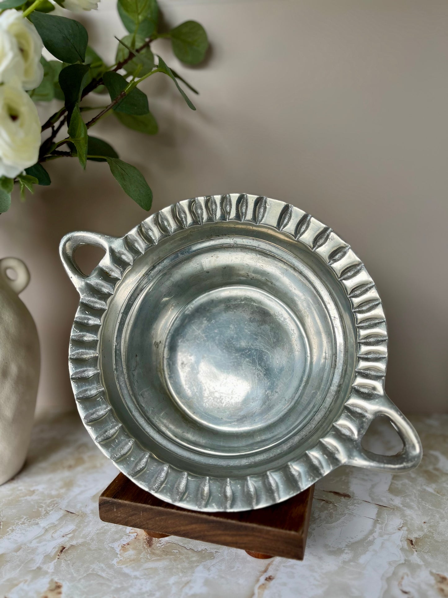 Aluminum Alloy Serving Bowl