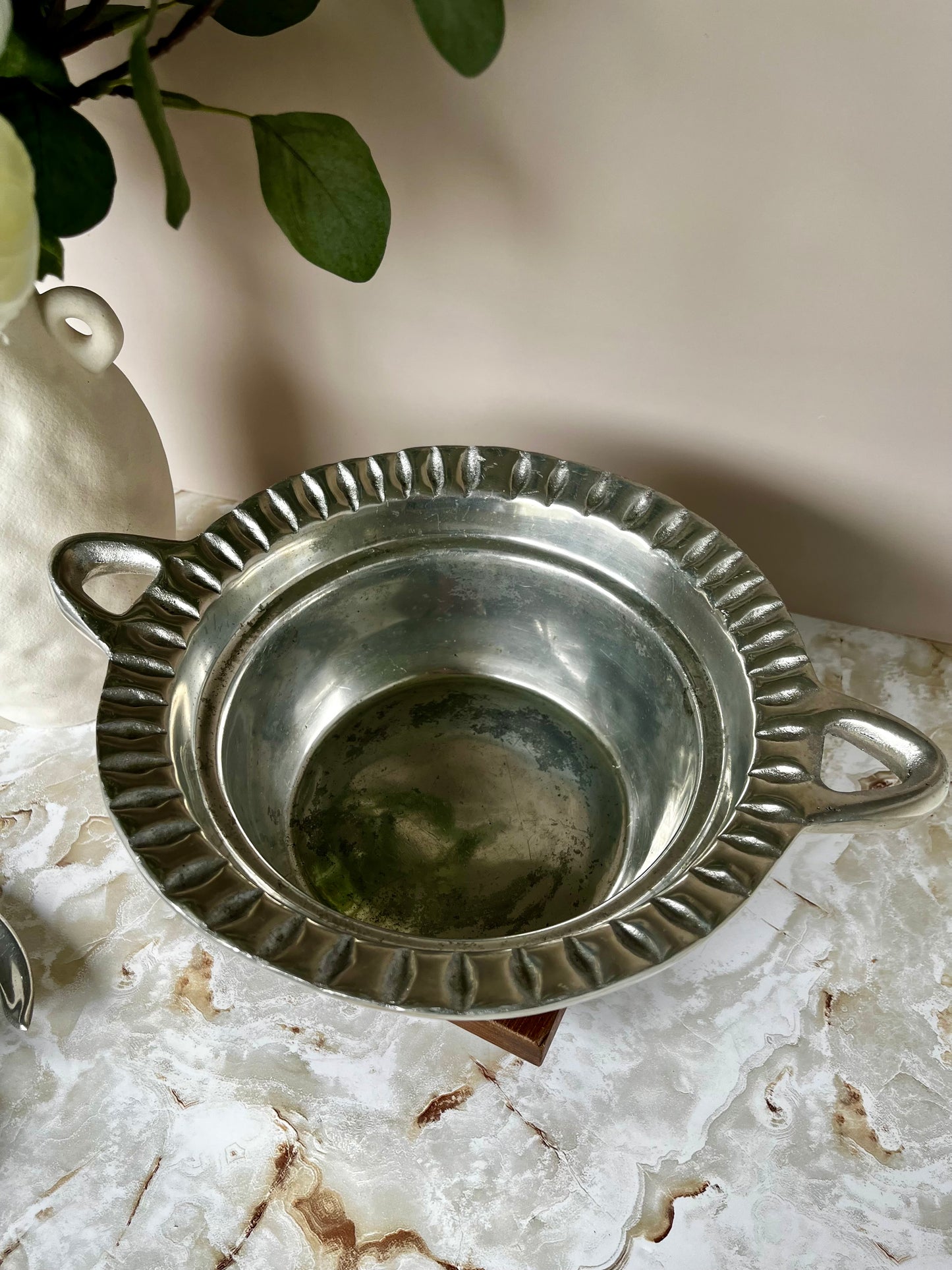 Aluminum Alloy Serving Bowl
